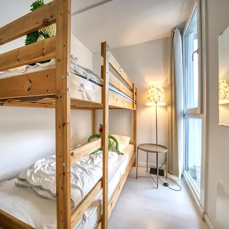 - Haus C, App 0c1206 דירה *